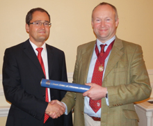 Professor Dr Christoph Mülling and RCVS President, Neil Smith