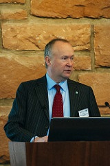 MMI Chair Neil Smith at MMI Research Symposium, Edinburgh