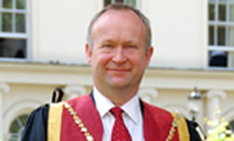 Neil Smith, RCVS President (2013 - 2014)