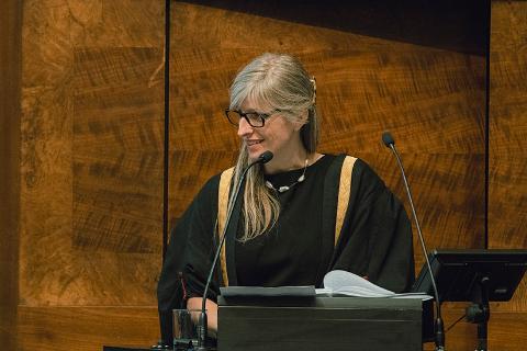 RCVS CEO Lizzie Lockett speaking at Royal College Day 2024 