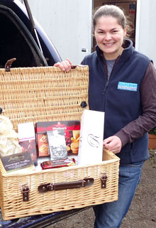 Liz Burton with hamper prize