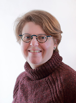 Photo of Dr Emily Knapp