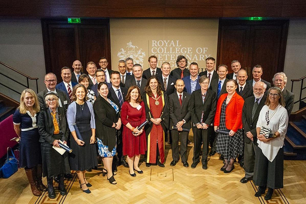 Picture of 35 new Fellows at Fellowship Day October 2018 