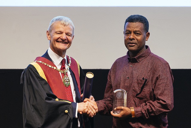 Professor Stephen May with Dr Alemayehu Hailemariam RCVS International Awards winner RCVS Day 2018