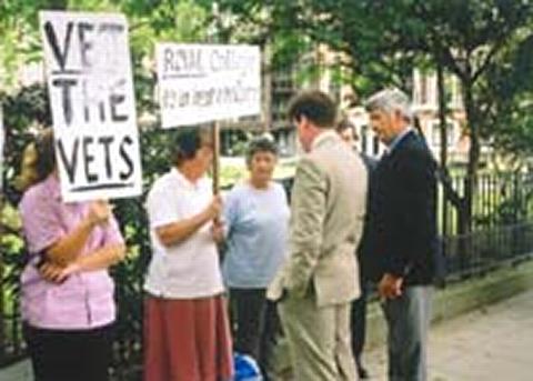 Demonstration against the RCVS