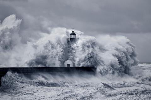 Lighthouse with waves