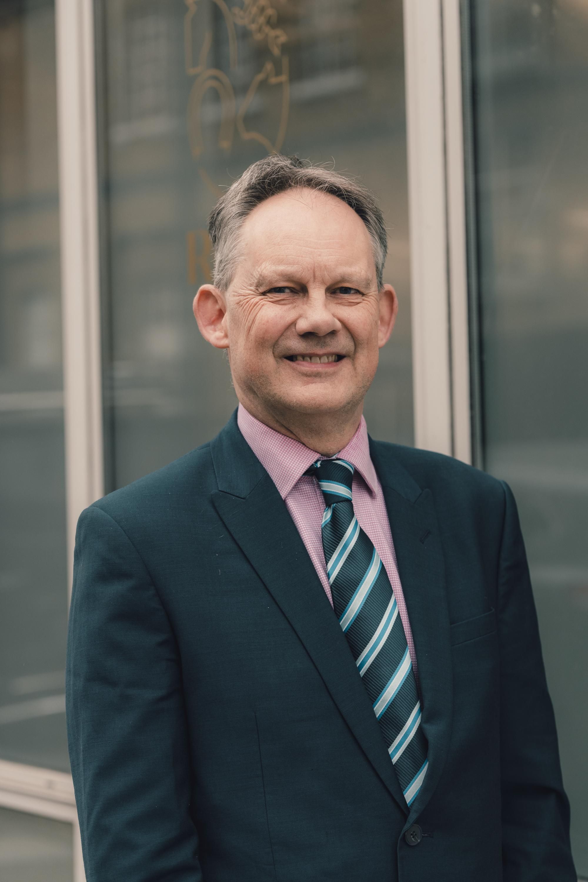 Cattle vet and academic elected as new RCVS Junior Vice-President for ...
